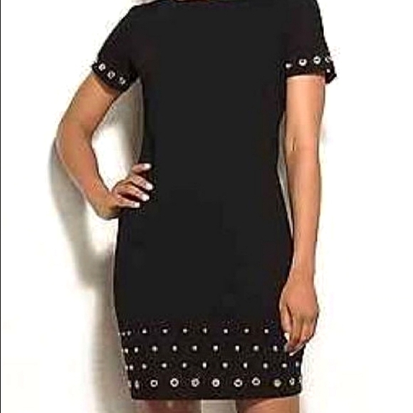 ROZ & ALI black grommet sheath dress. Size 6 - Picture 1 of 7